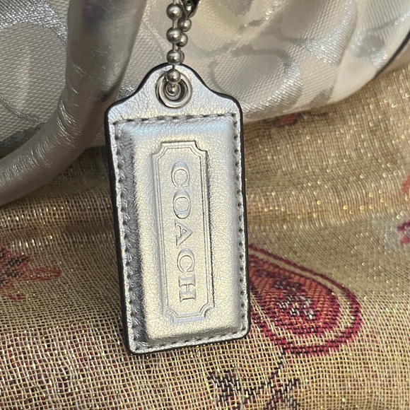 Coach Metallic Silver and cream Satchel with longer shoulder strap option - Picture 10 of 12